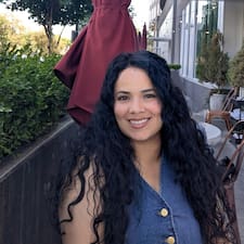 Leila, Airbnb guest
