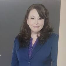 Melanie, Airbnb guest