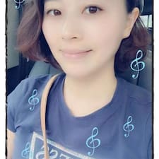 Ying, Airbnb guest