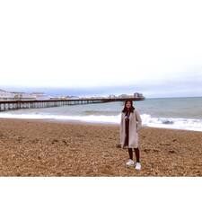 Siqi, Airbnb guest