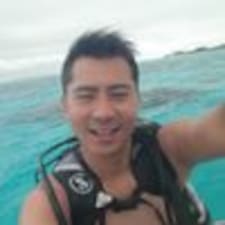 Andy, Airbnb guest